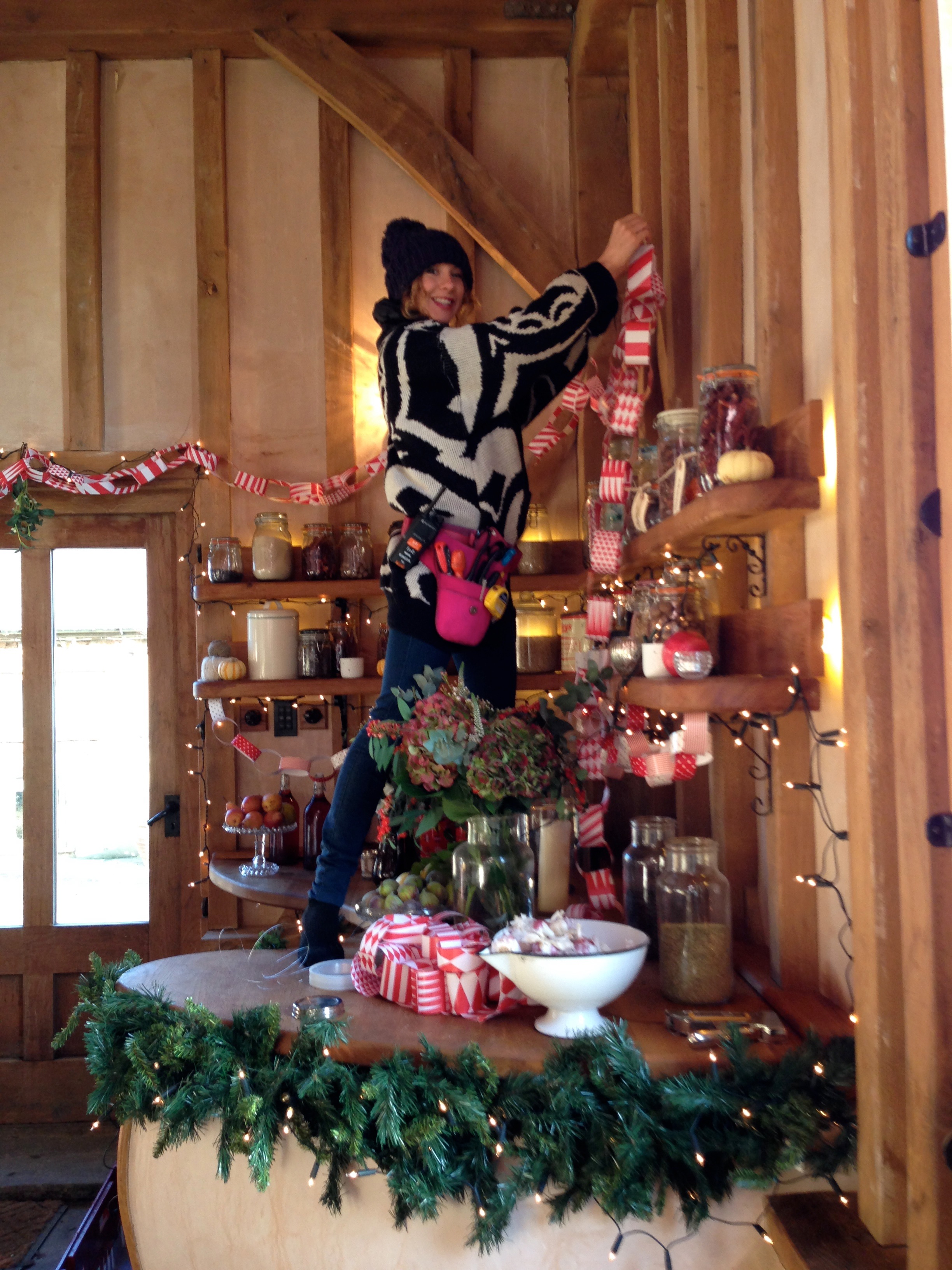 DALIA GELLERT / TV ENTERTAINMENT / PRODUCTION BUYER  FOR JAMIE'S FESTIVE FEAST 