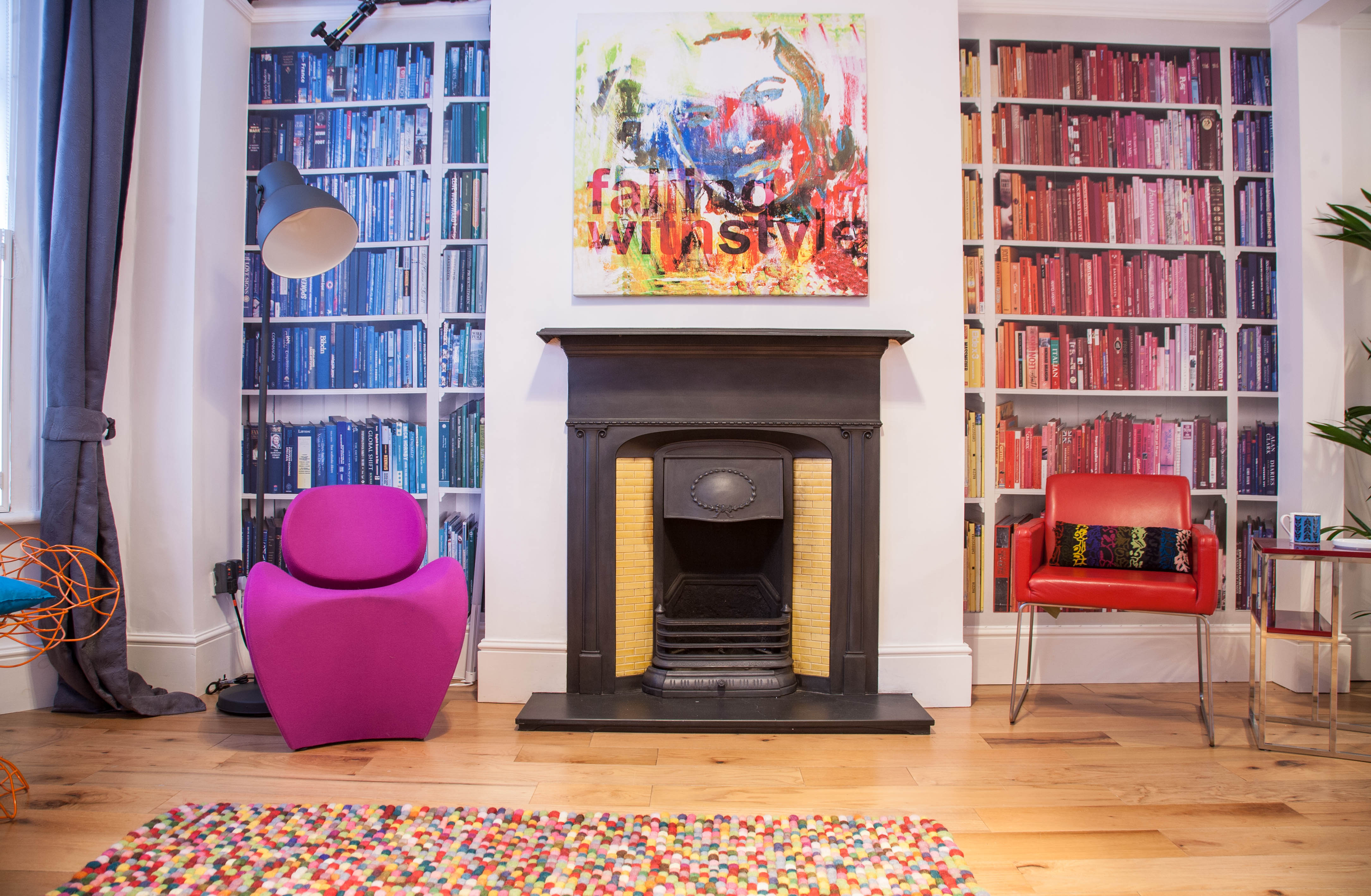 DALIA GELLERT / TV ENTERTAINMENT / PRODUCTION DESIGNER FOR BBC'S THE INSIDER