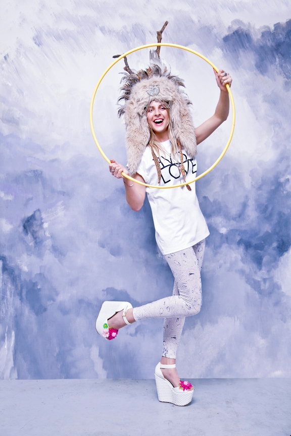 DALIA GELLERT / OTHER PROJECTS / PRODUCTION DESIGNER  FOR FASHION TARGETS BREAST CANCER