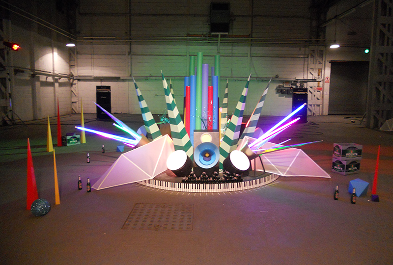 DALIA GELLERT / COMMERCIALS / ASSISTANT ART DIRECTOR FOR BECKS BEER