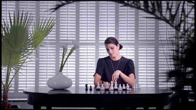 DALIA GELLERT / COMMERCIALS / ASSISTANT ART DIRECTOR FOR BECKS BEER