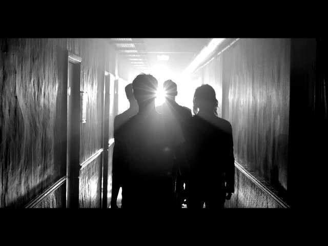 DALIA GELLERT / COMMERCIALS /  FOR BURBERRY